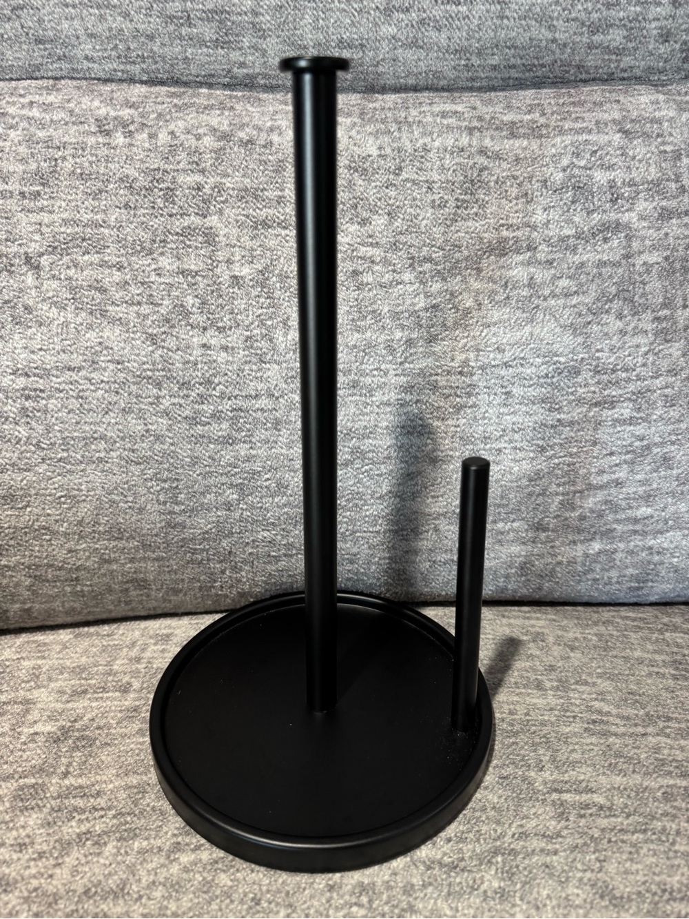 Paper towel holder